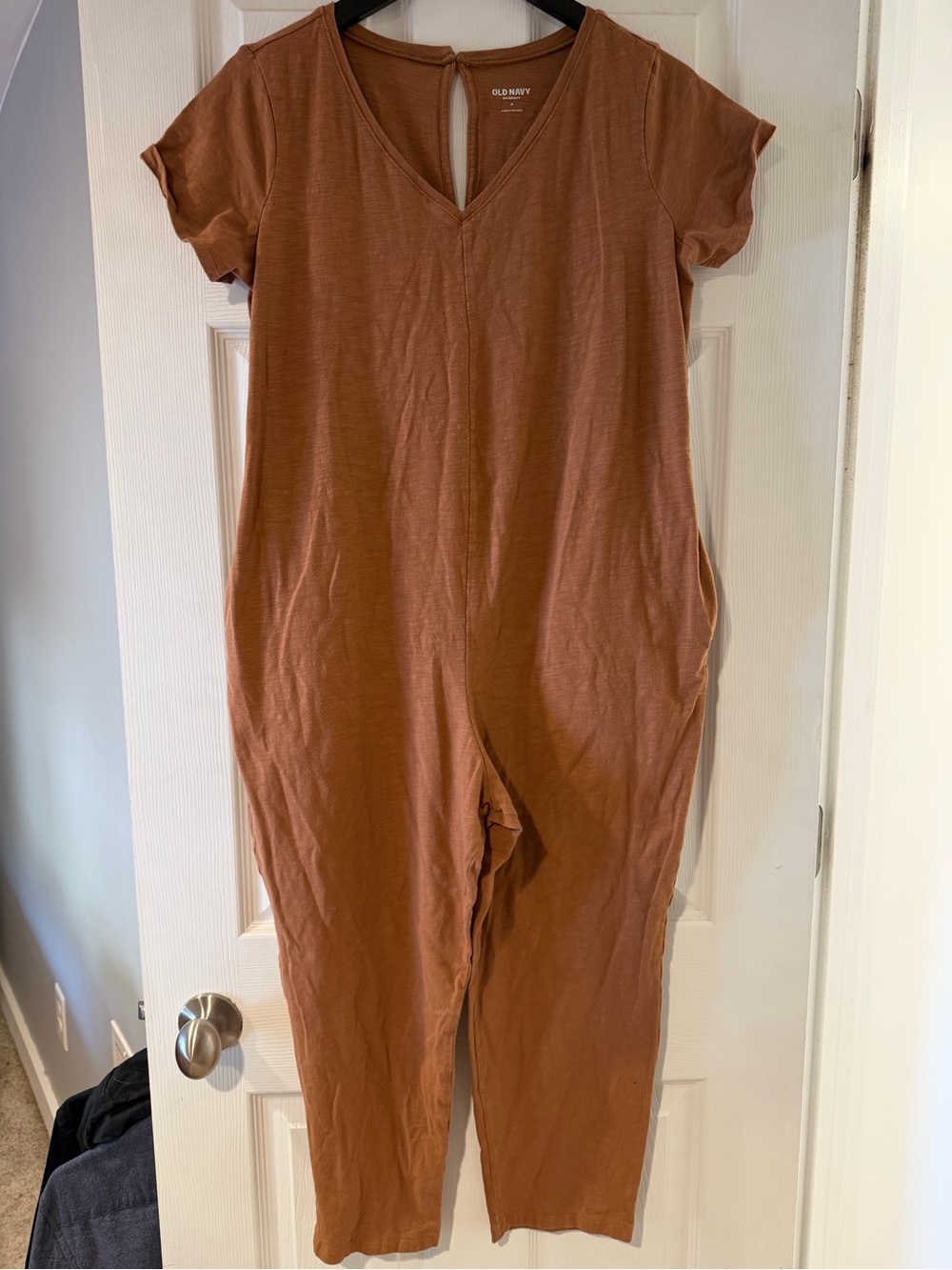 Old Navy Maternity Rust-Brown Short-Sleeve One-Piece Women’s Romper, Medium